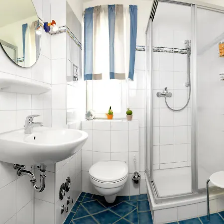 Ostsee Residenz Meeresblick Strandlaeufer *