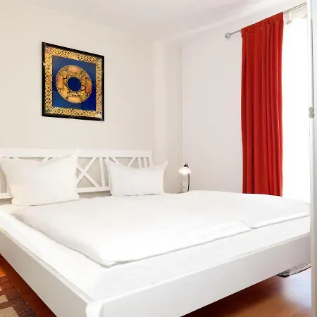 Ostsee Residenz Meeresblick Strandlaeufer *